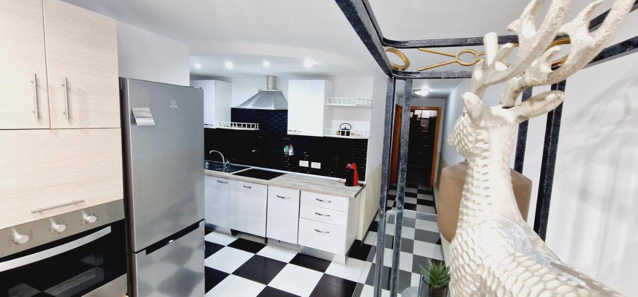 Elegant 3 Bedrooms, Wifi Free Costa Adeje  ภายนอก รูปภาพ